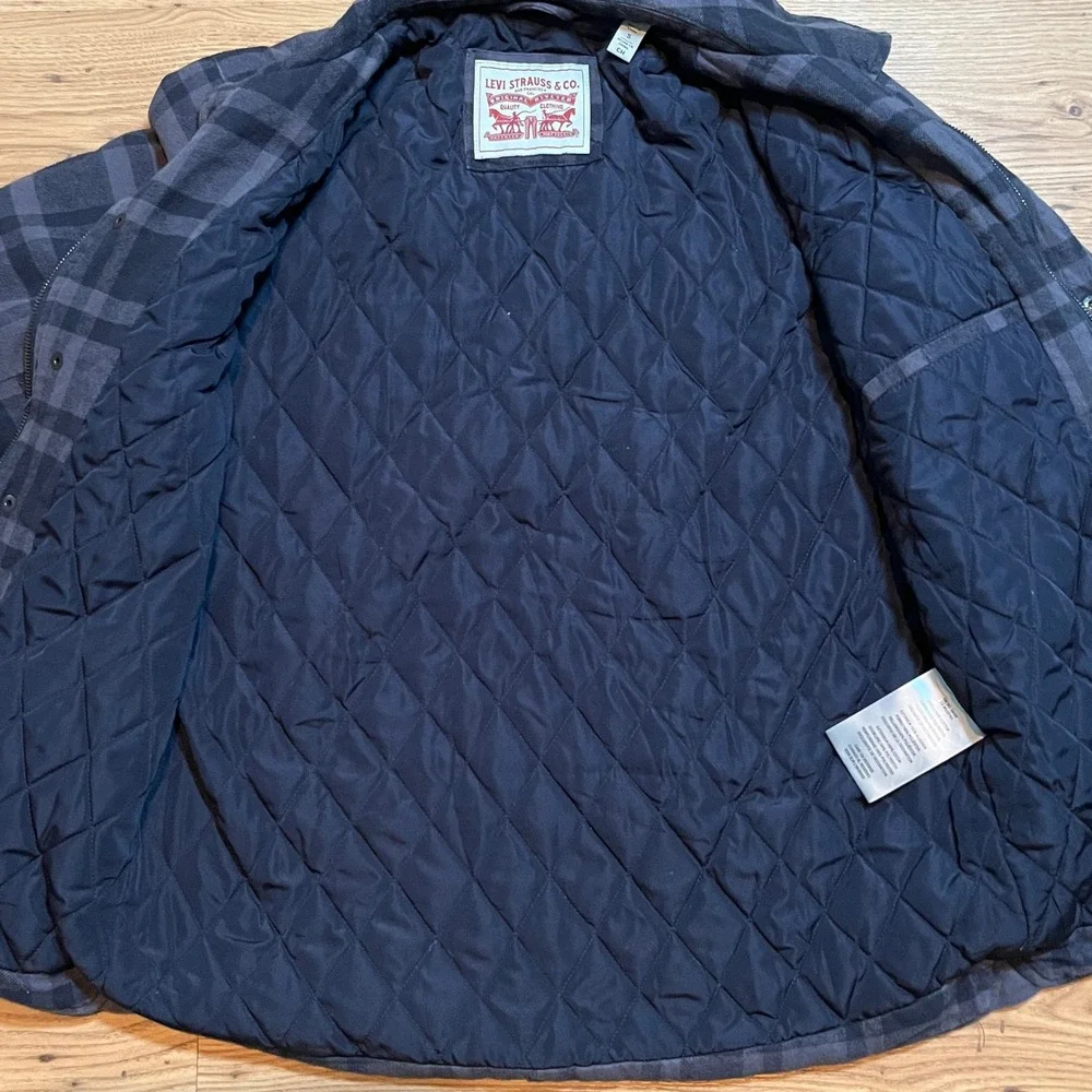 Levi's Quilted Shirt Jacket Mens Small Gray Plaid Shacket Flannel Coat Utility